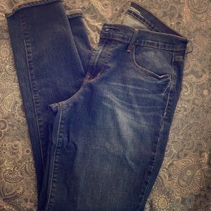 Mid Rise Jeans